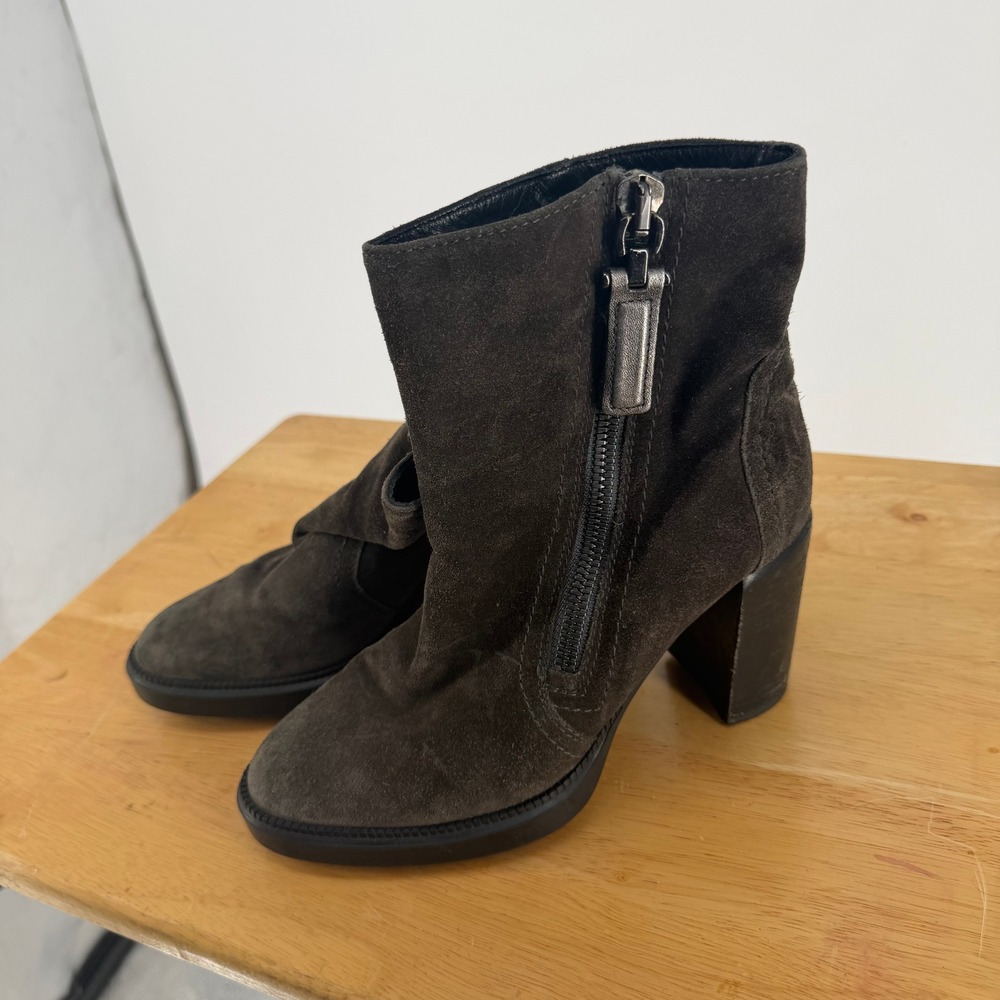 Aquatalia Suede Ankle Boots Womens 6.5 Brown Block Heel Zip Italy Weatherproof